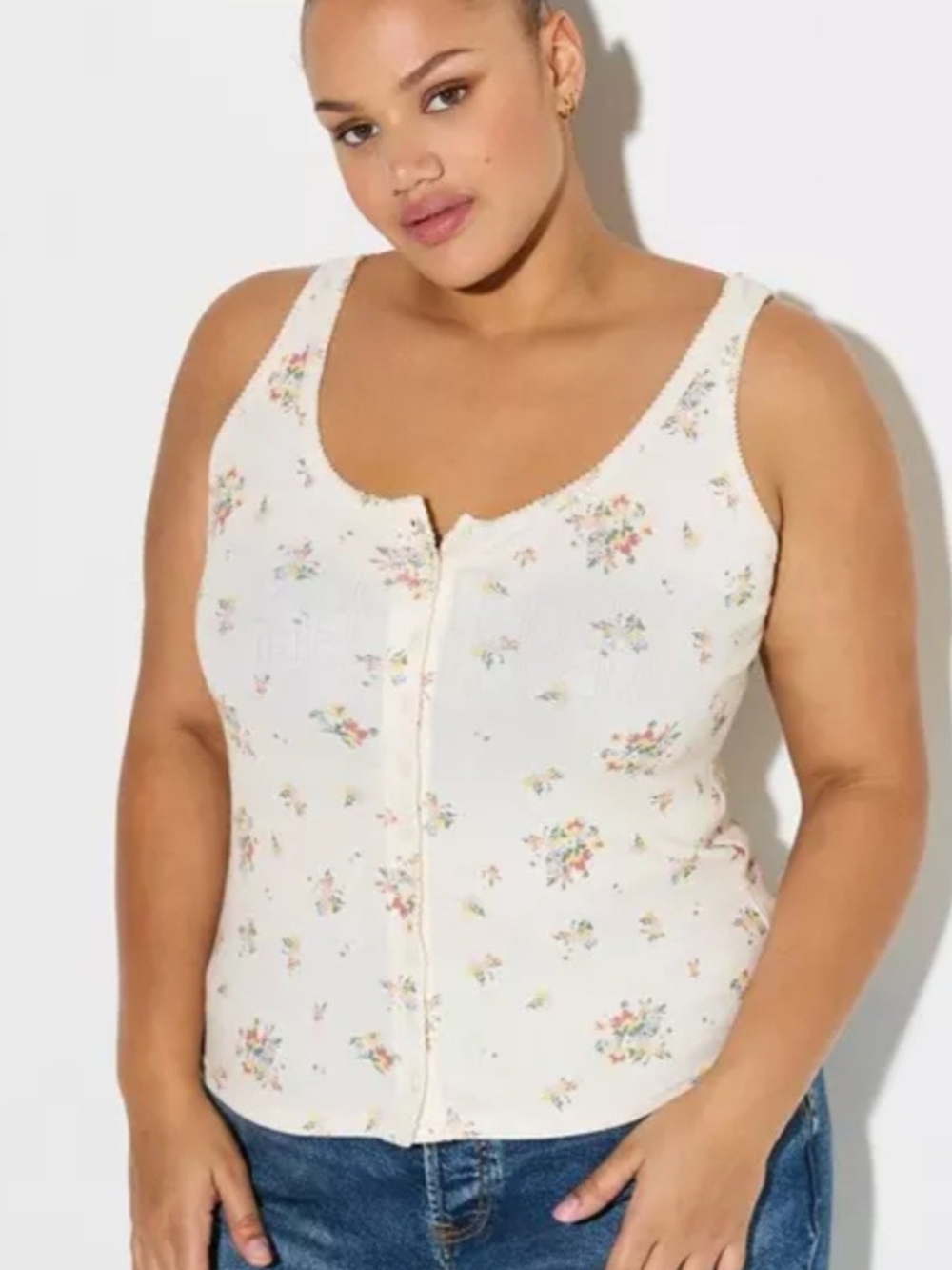 TORRID Cream Floral Scoop Neck Button-Front Tank Top